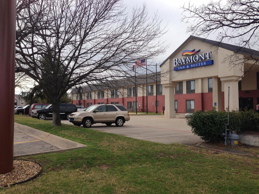 Baymont By Wyndham Lewisville Exterior foto